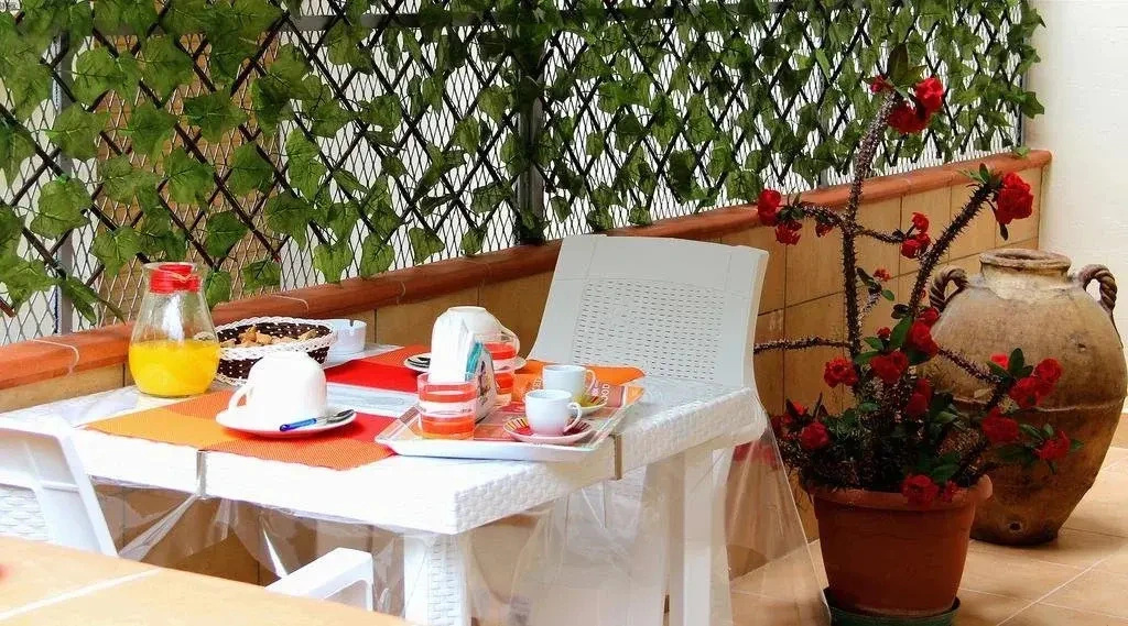 Torre Del Giglio Bed  Breakfast