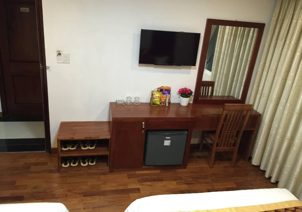 Le Na Hotel