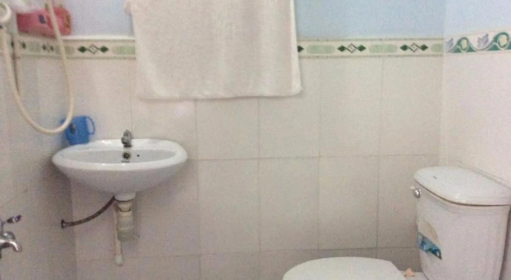 Phuong Hang Guesthouse