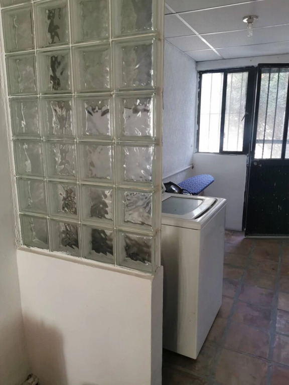 Comfortable House With Excellent Location Come to Gomez