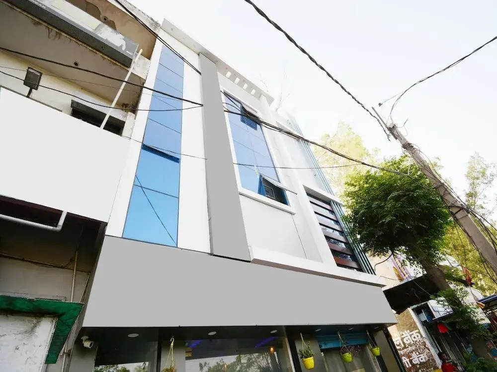 Hotel The Ferns by OYO Rooms