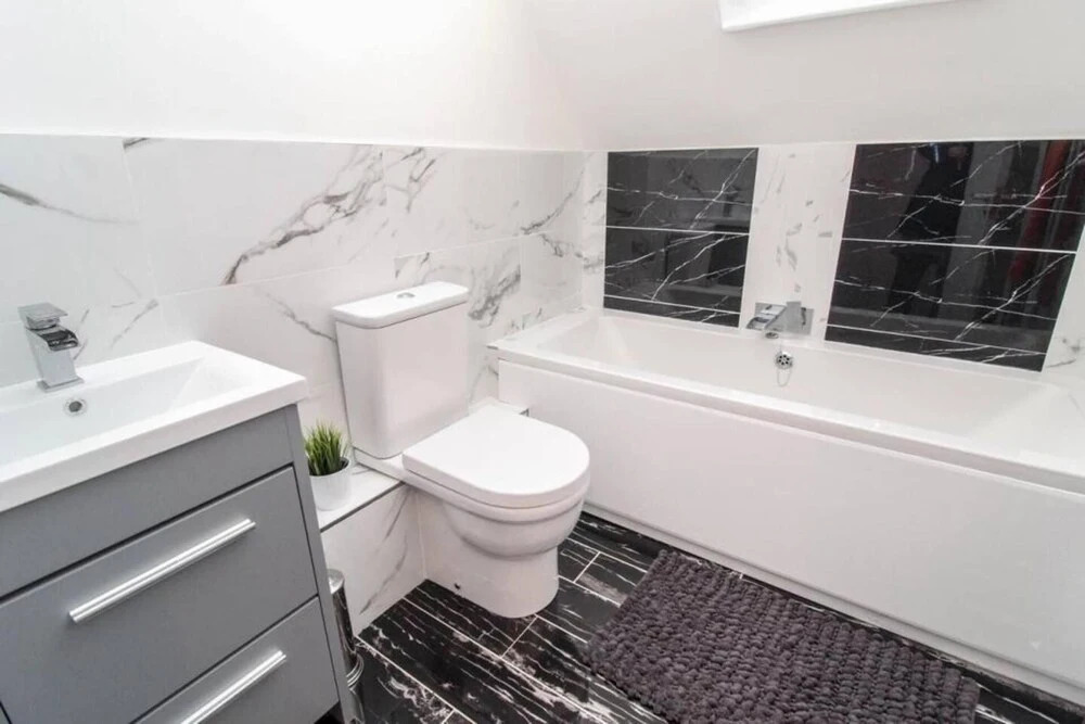 Luxury 3-bed Penthouse Apartment in Bournemouth