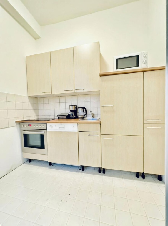 Cozy 3BR Apt for 6 Near to FAC Platz