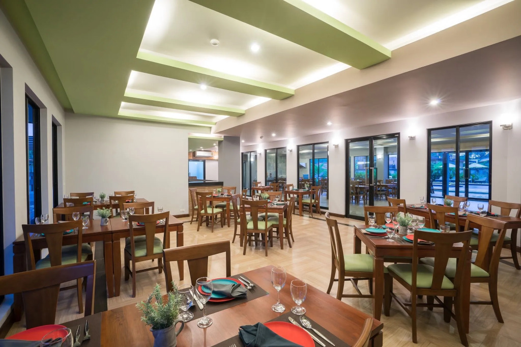 Savotel Hotel