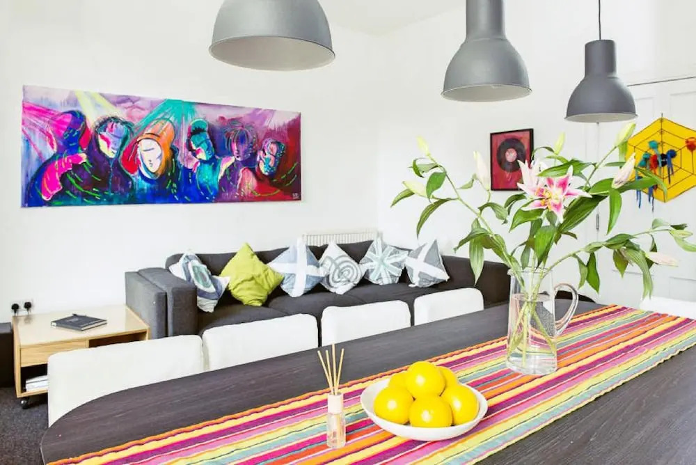 Edinburgh Chic Suite by Castle Terrace
