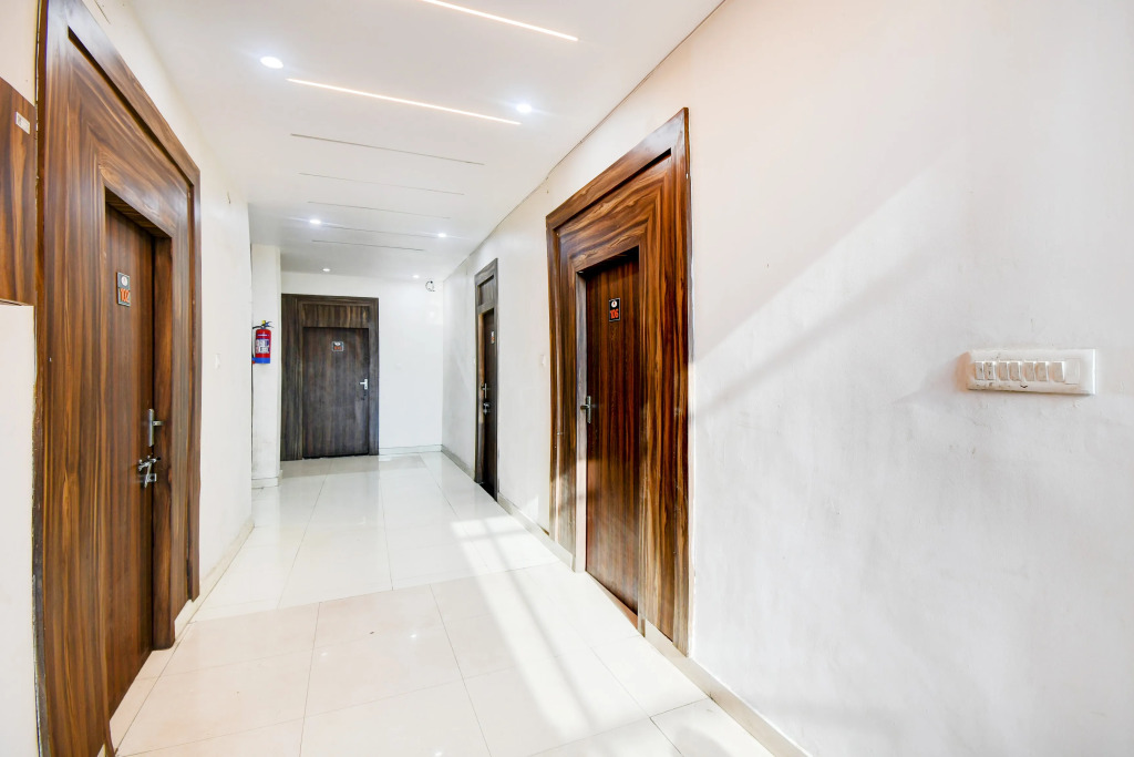Hotel Shaurya by OYO