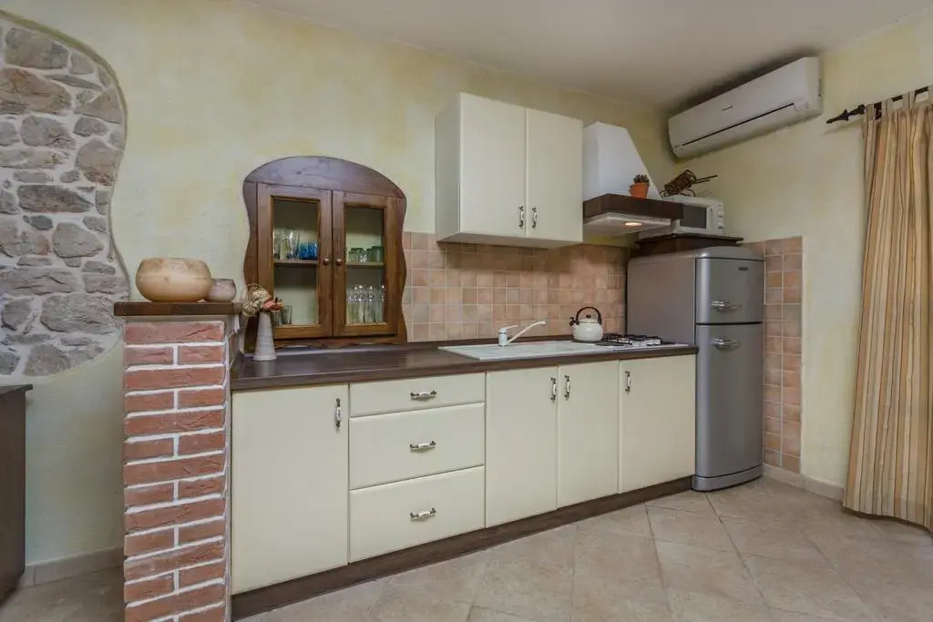 Apartment Velenik D&I