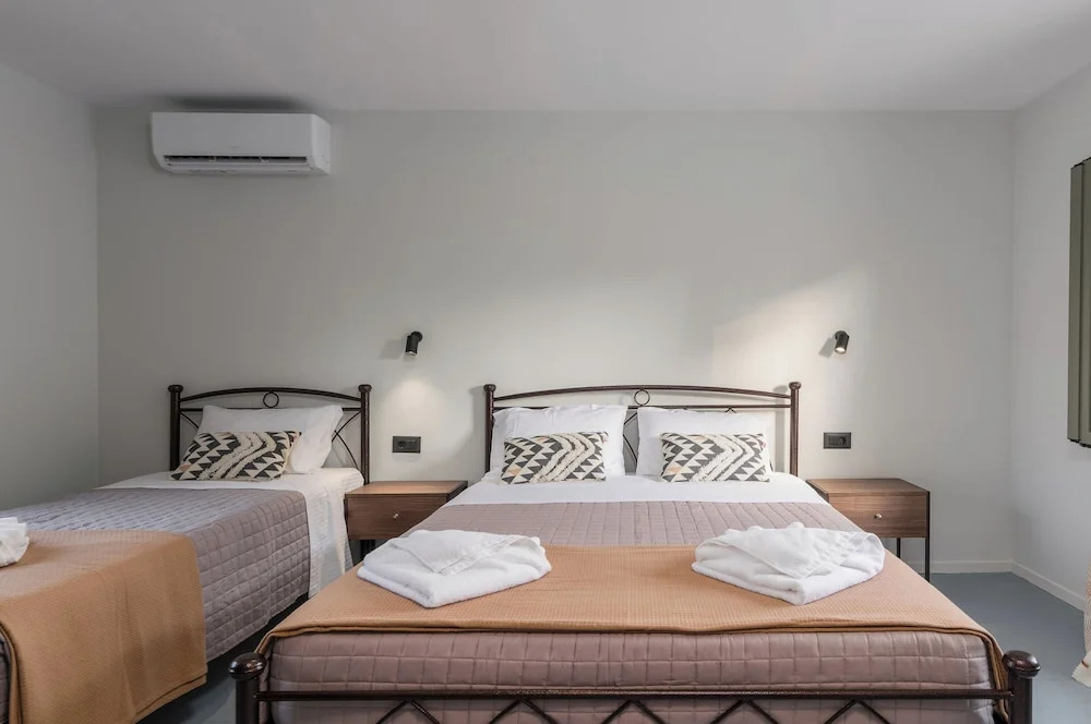 Makris Gialos Lemon Cottage in Lassi Kefalonia