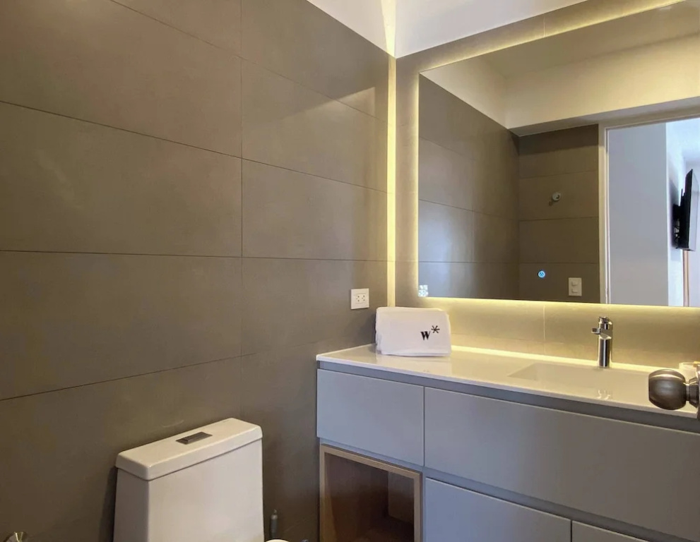 w Engaging 2BR w Cozy Balcony in Miraflores