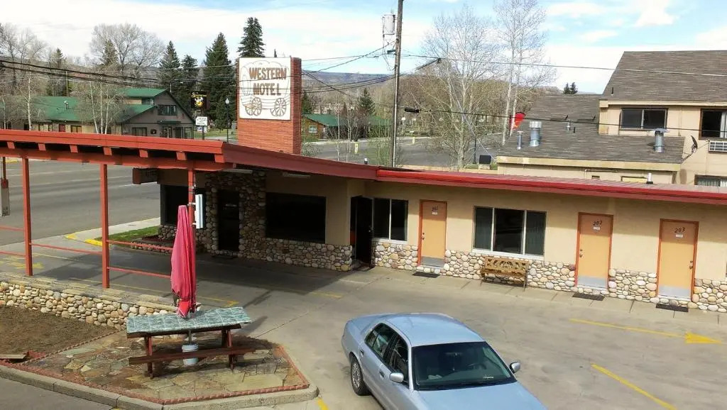 Western Motel