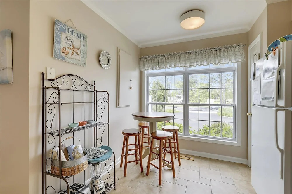 Pristina 854-a Garfield Pkwy by Long & Foster