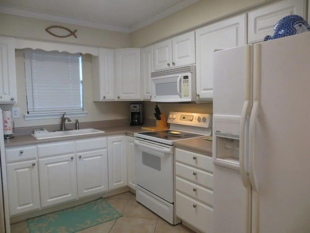 Jubilee Landing 302 - 2 Br condo by RedAwning