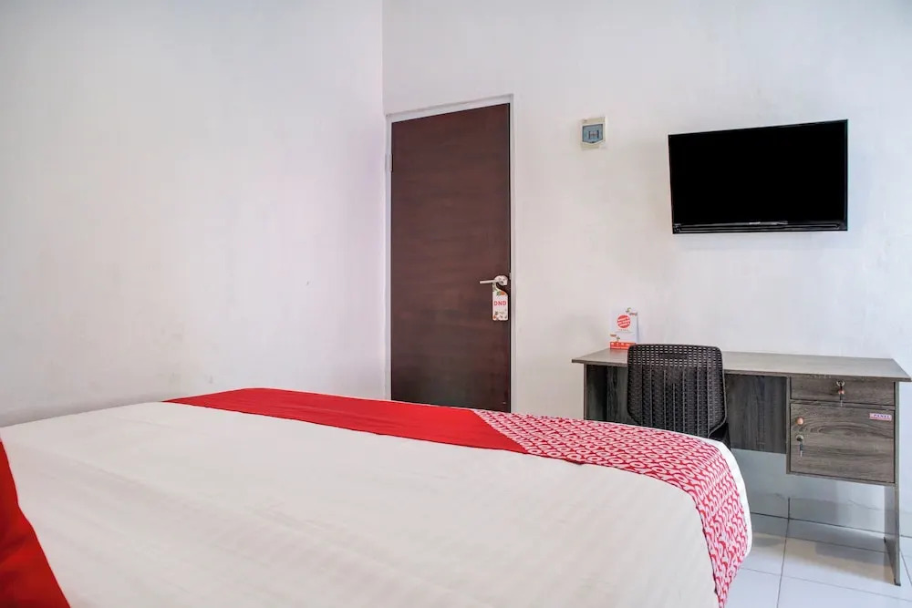 Wisma Yani Syariah by OYO Rooms