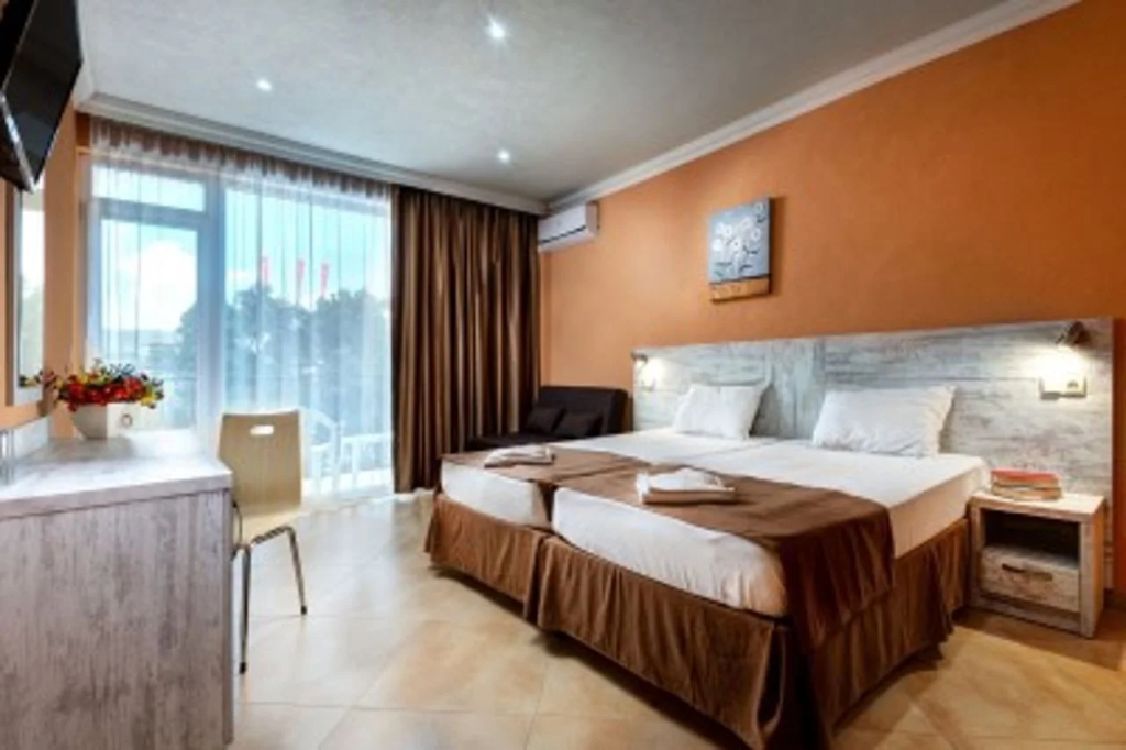 Riva Hotel