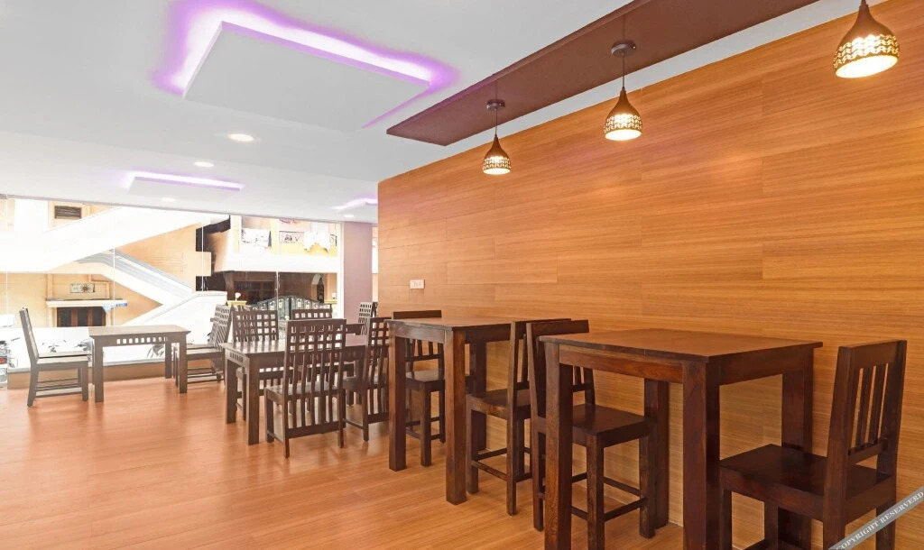 Treebo Trend Purple Square Hotel