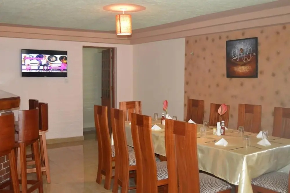 Jari Inn Bistro