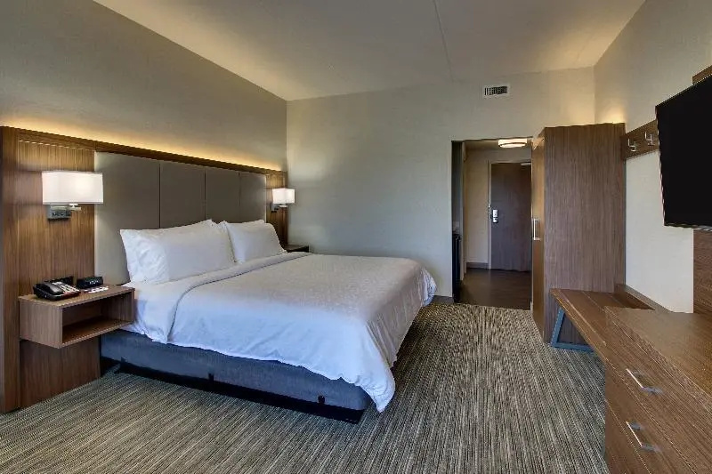 Holiday Inn Express Findlay North