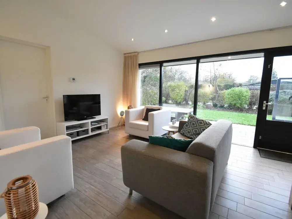 Bungalow near Veerse Meer with Private Garden