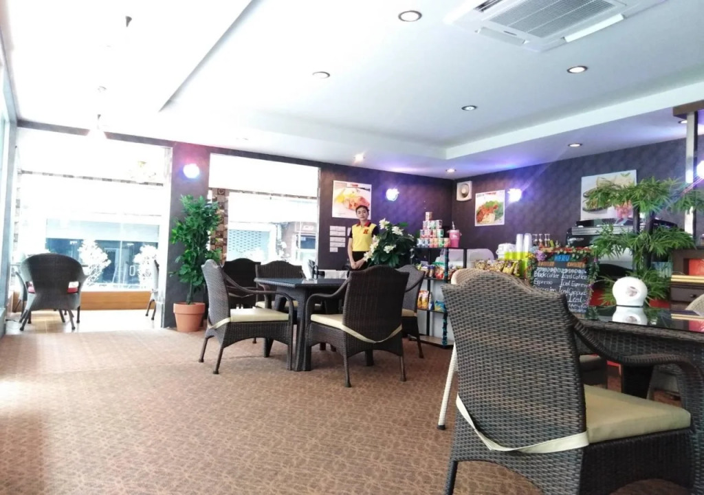 Merlin Grand Hotel