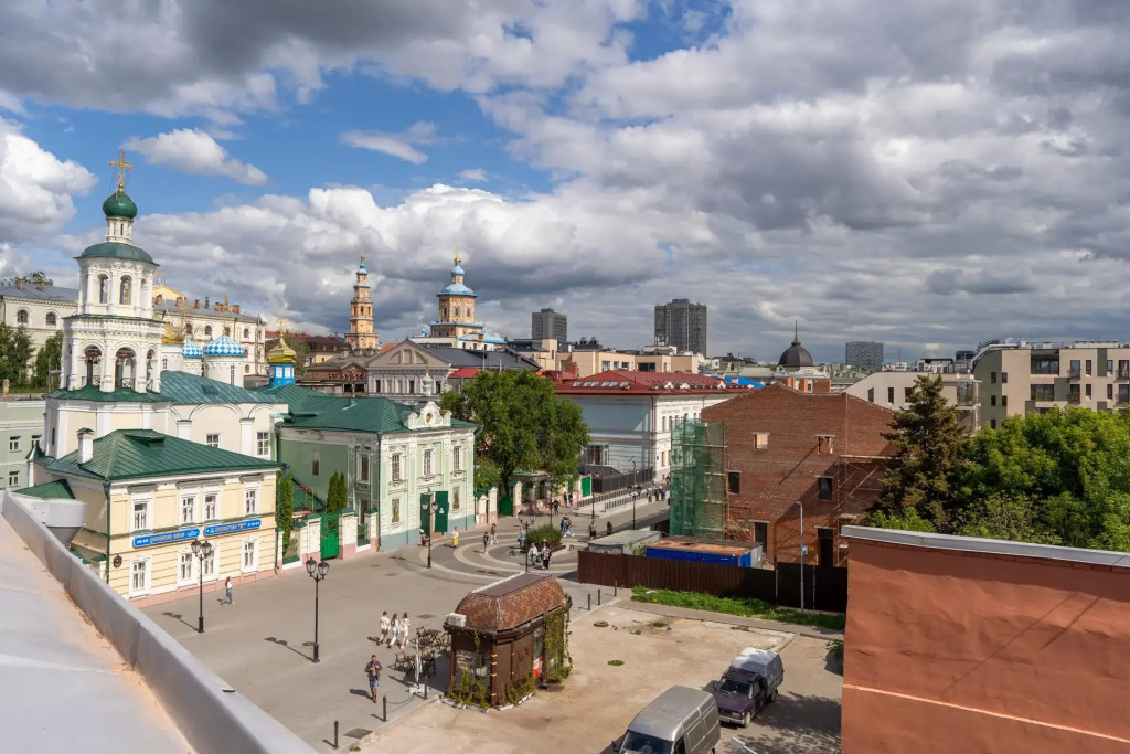 6-комнатная квартира возле Кремля