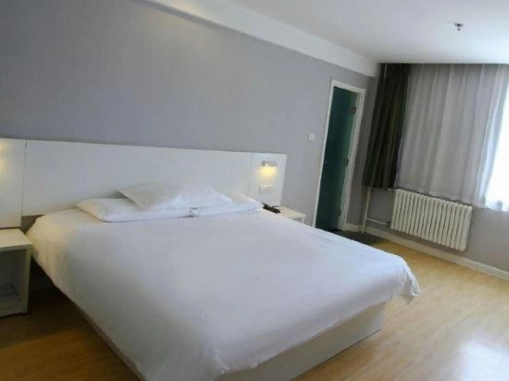 Motel Hotel (Changchun Jianshe Street children's hospital)