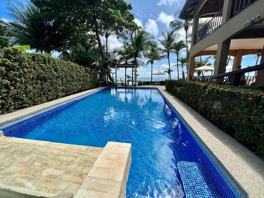 The Backyard Hotel
