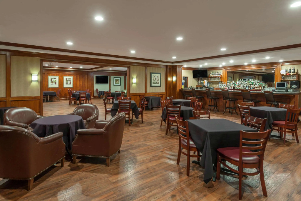 Wyndham Visalia