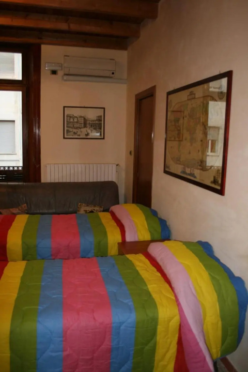 JLL Room