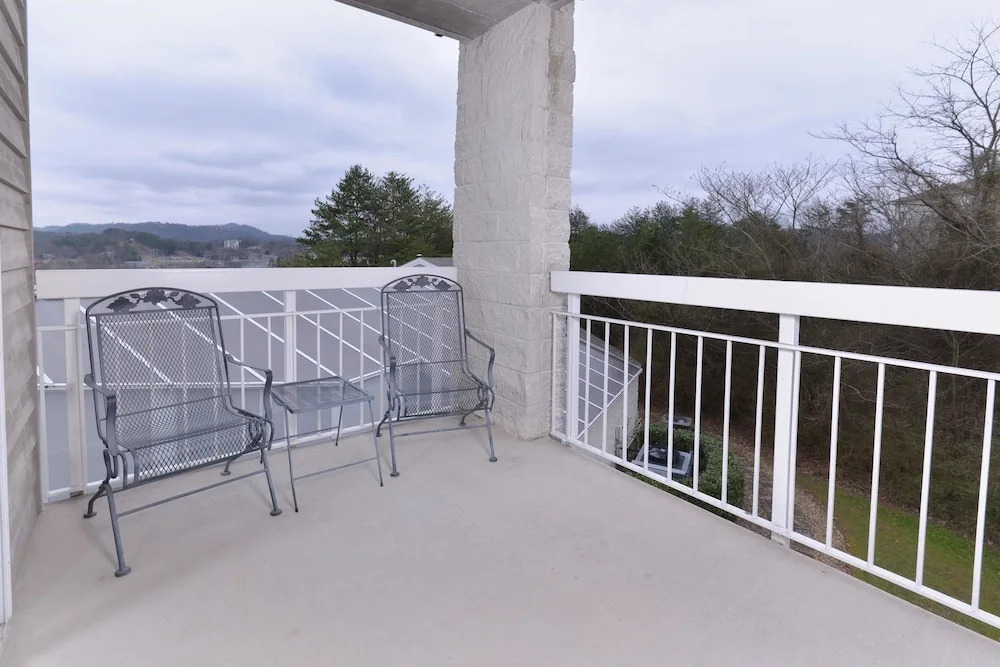 Whispering Pines 331