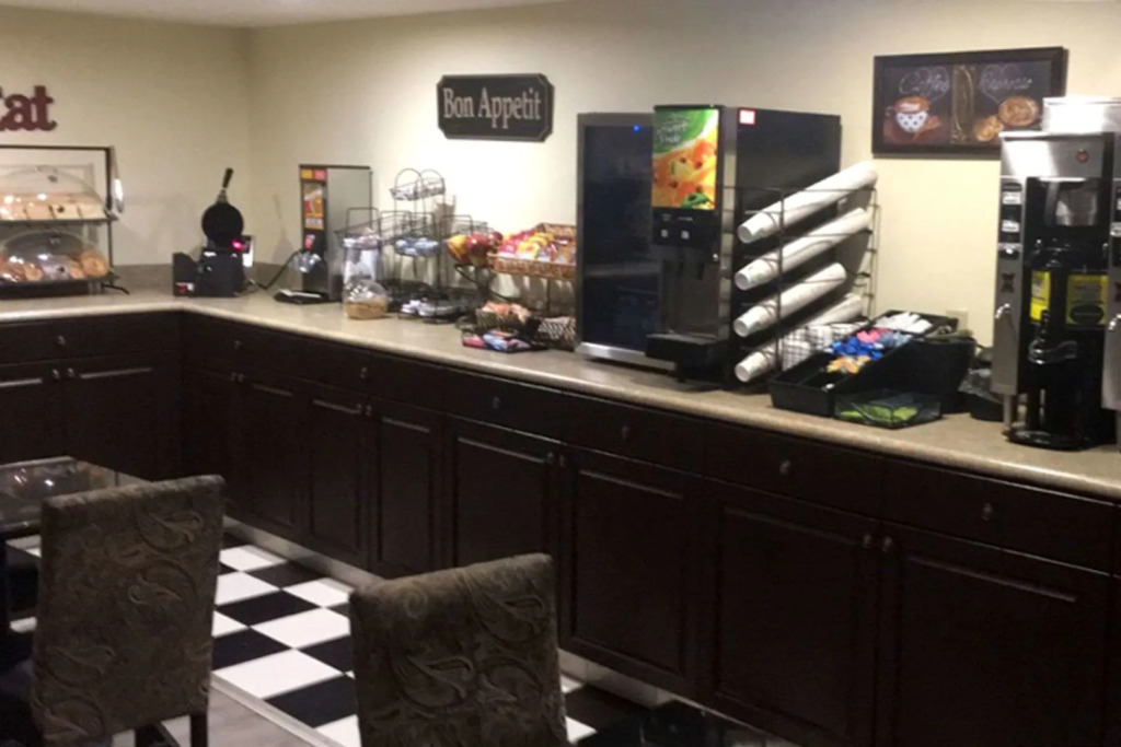 Evangeline Downs Hotel, an Ascend Collection Hotel