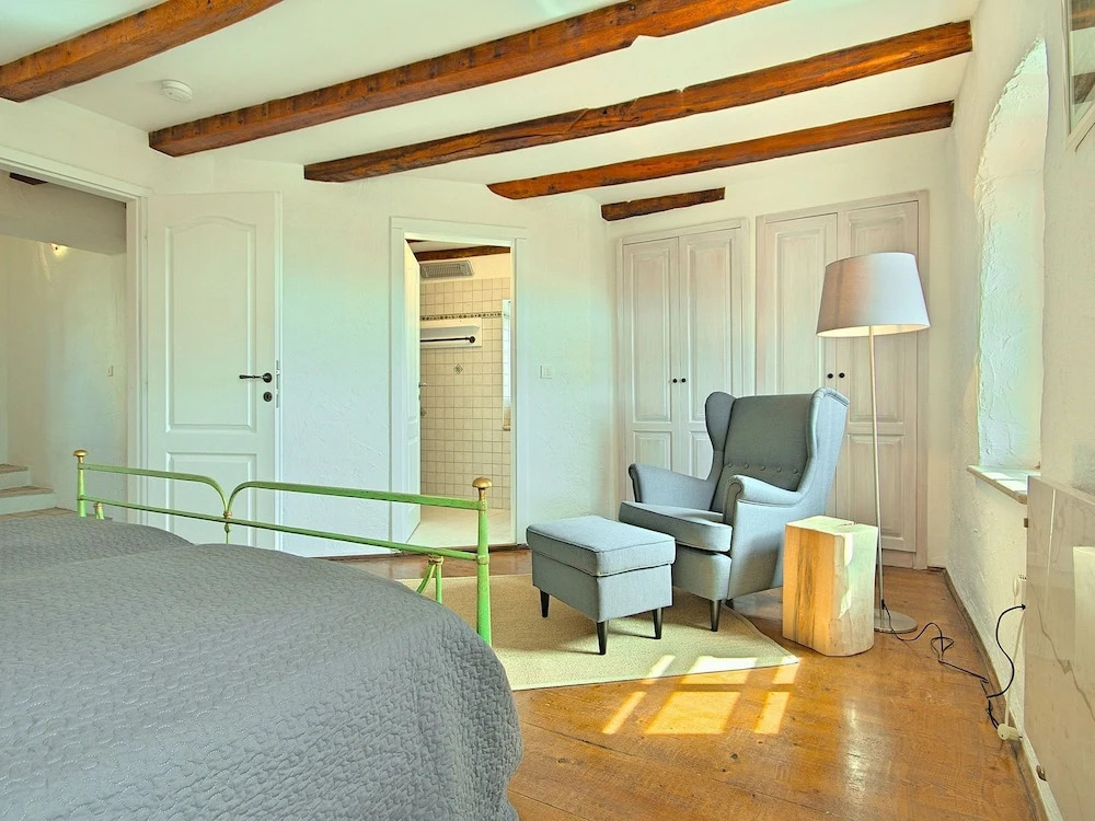 Renovated Holiday Home With Private Pool at 5 km From the Resort of Porec and Beach