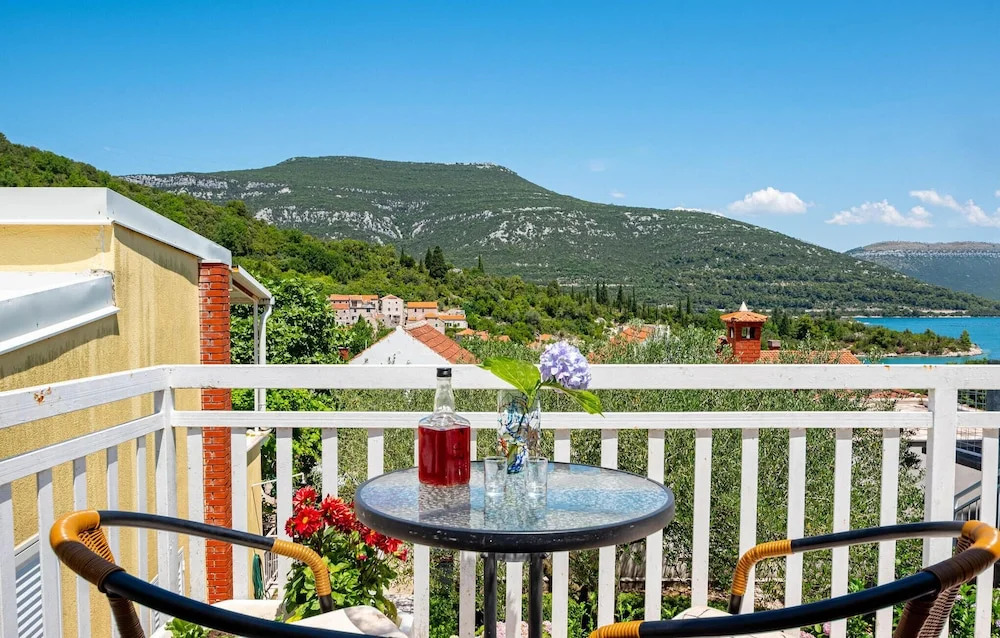 Holiday Home Ston 1