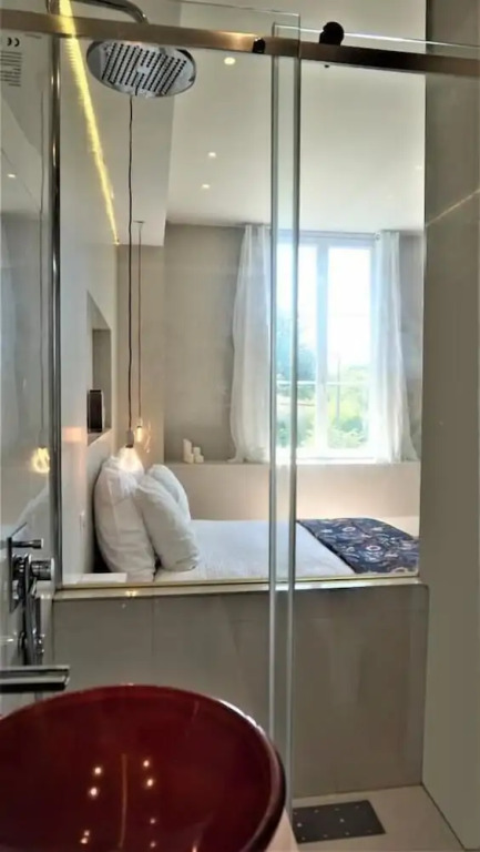 Château Bernon Gite 15 Personnes - piscine et SPA