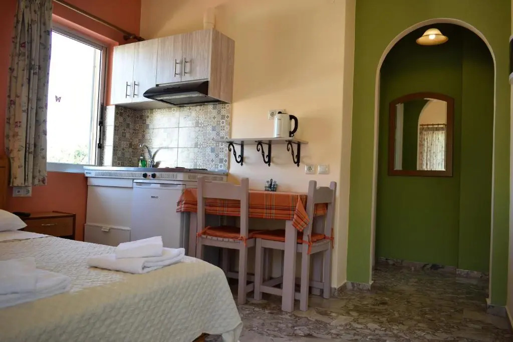 Stamoulis Apartments