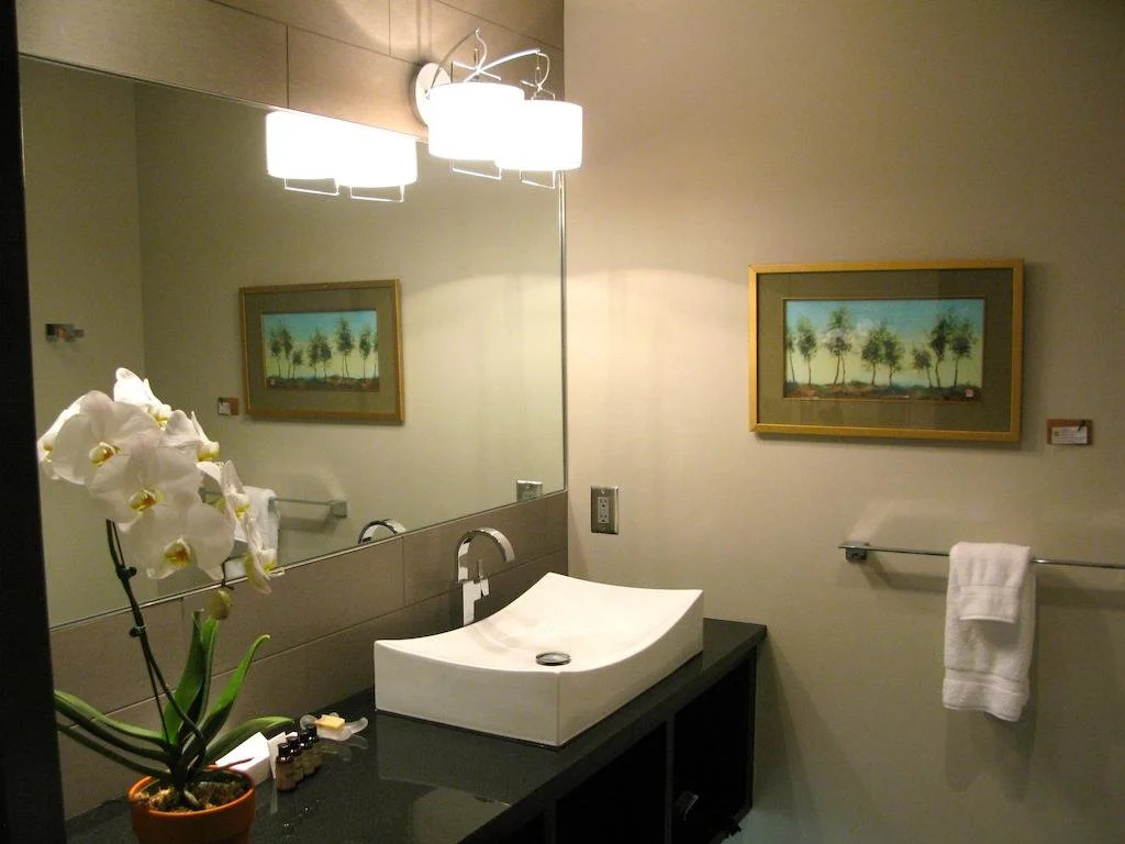 Suites@One-Eighteen