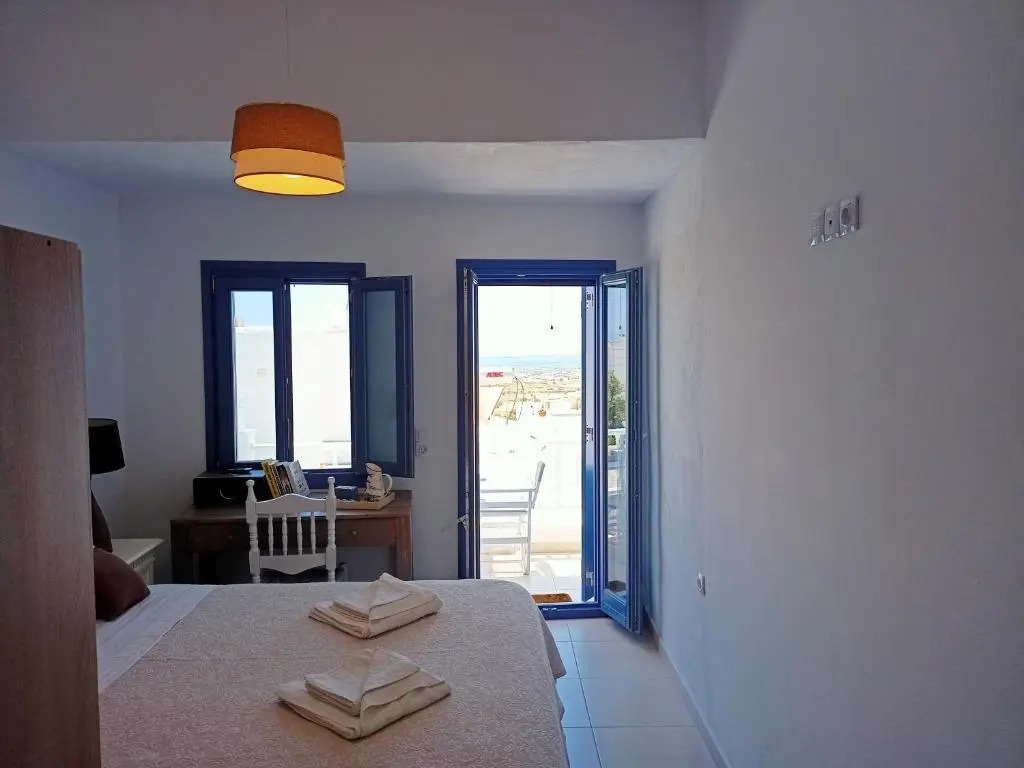 Amphitrite's Haven - Cycladic House in Marpissa, Paros