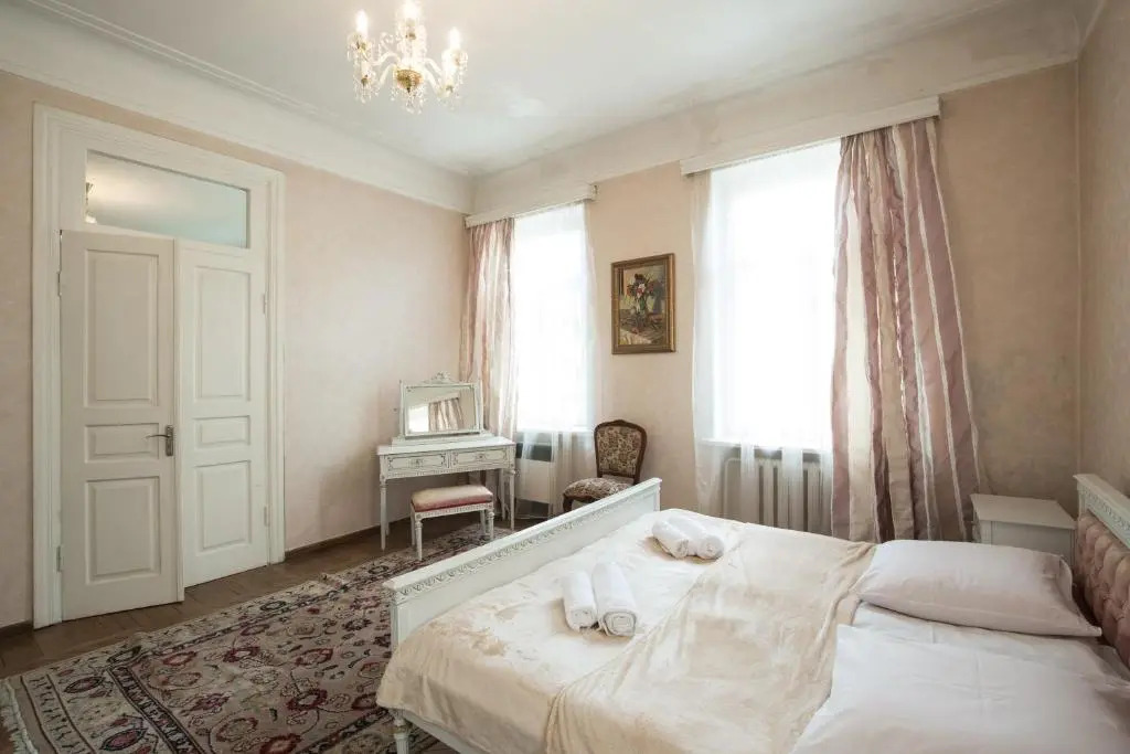 Mary's Apartment