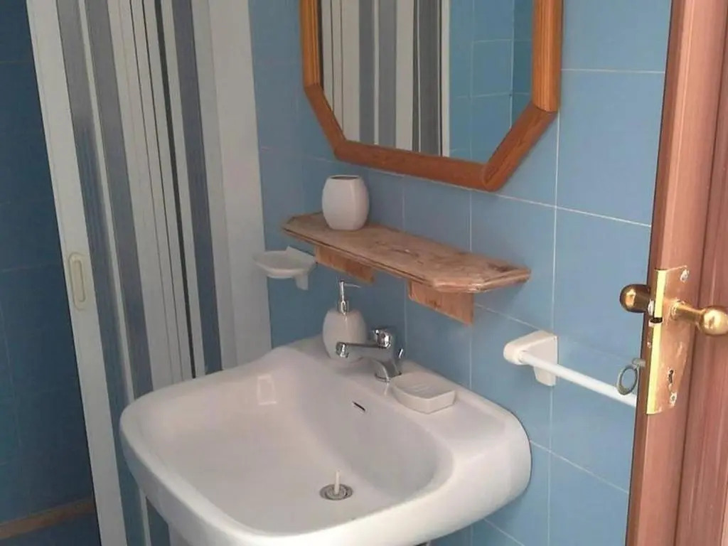 Apartment Near The Beach With Air Conditioning Pets Allowed