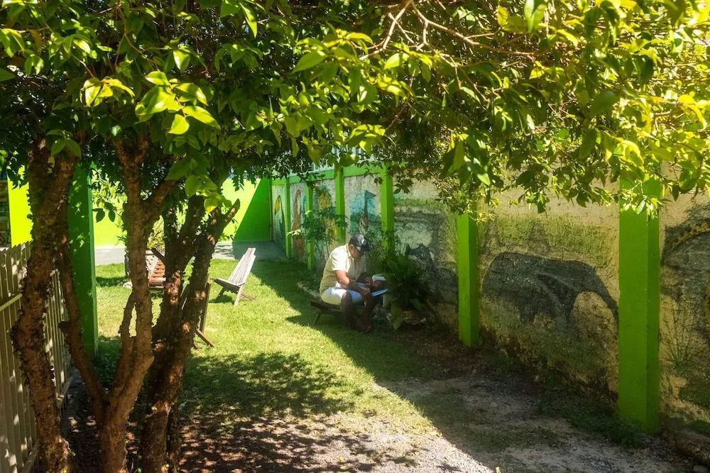 Catarino's Guest House Hospedaria - Hostel