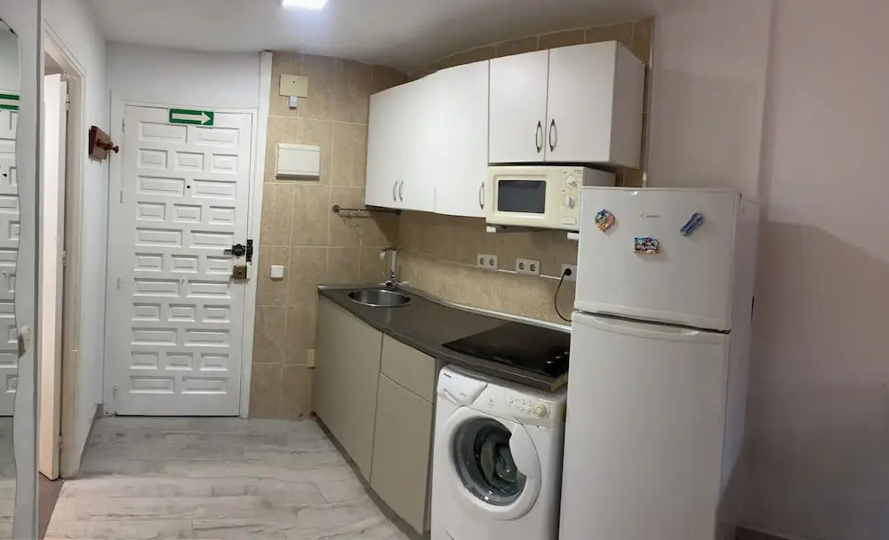 Apt In Benal Beach Resort, Wifi, 100m From Beach