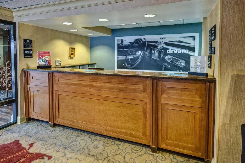 Hampton Inn & Suites Concord-Charlotte