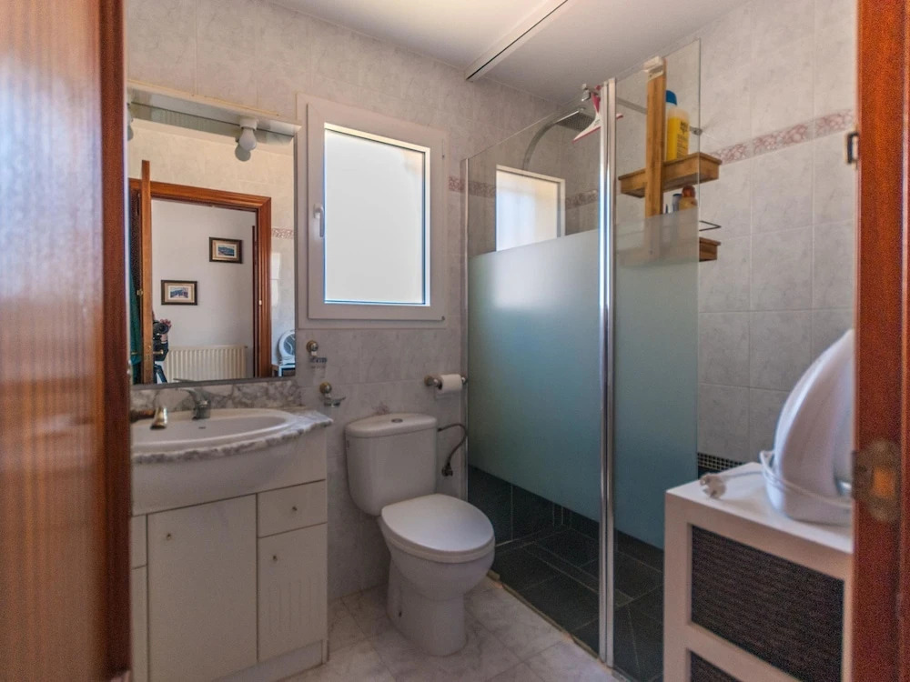Cosy Holiday Home L'escala With Swimming Pool