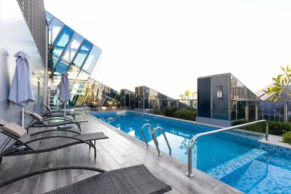 Premium Corner Apt 1BD in Jone w Canal View
