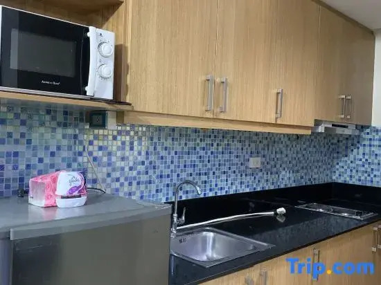Shell Residence MOA Pasay by Kathy