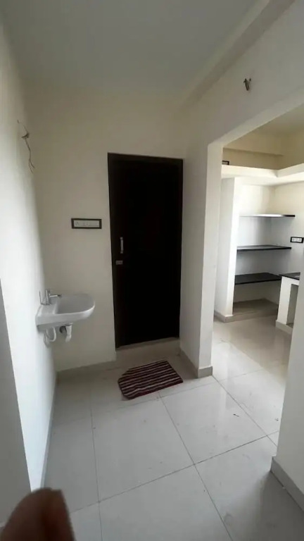 V Inn Service Apartments
