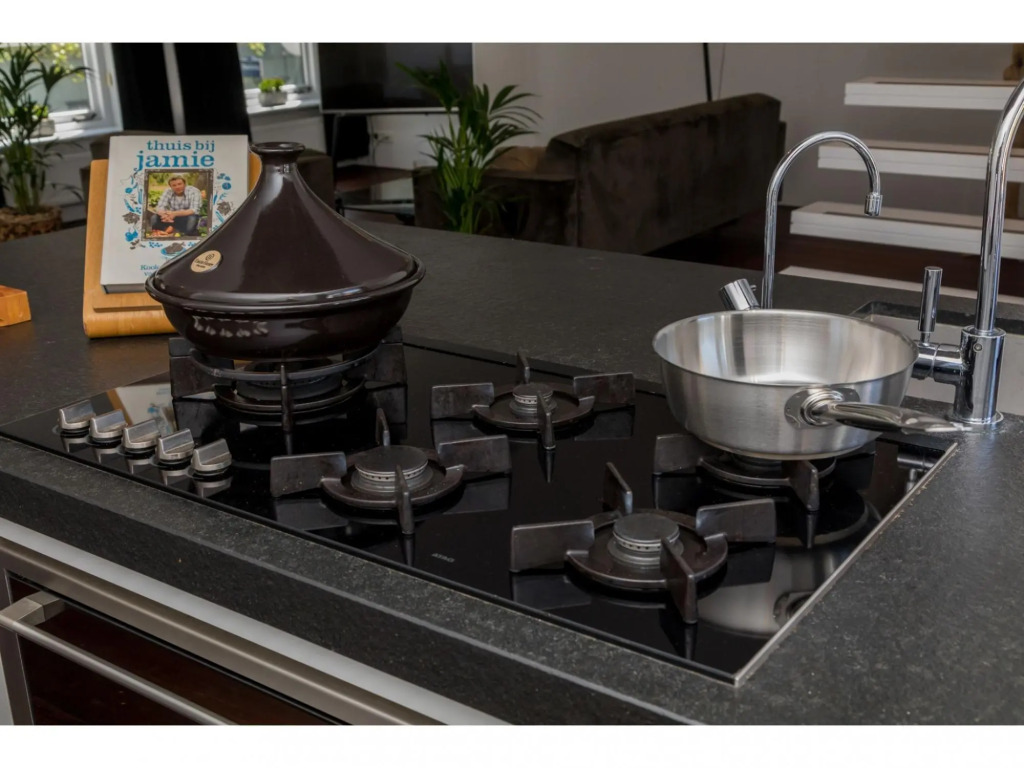 Central Domburg Apartment