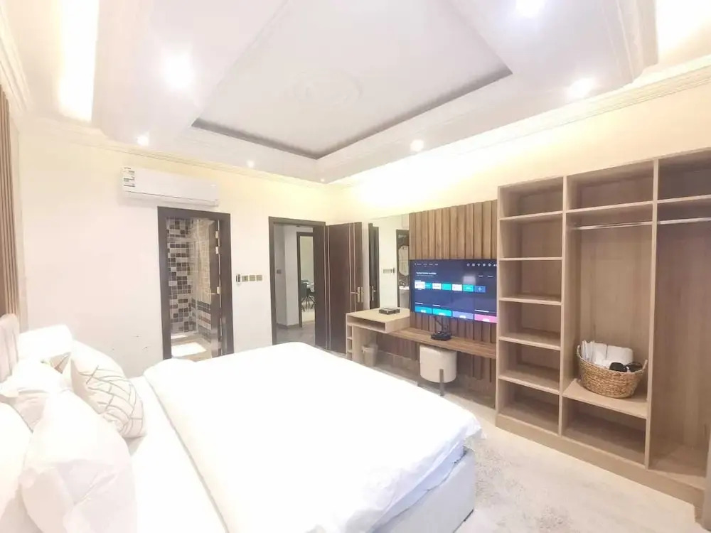 HOMETEL KHOZAMa