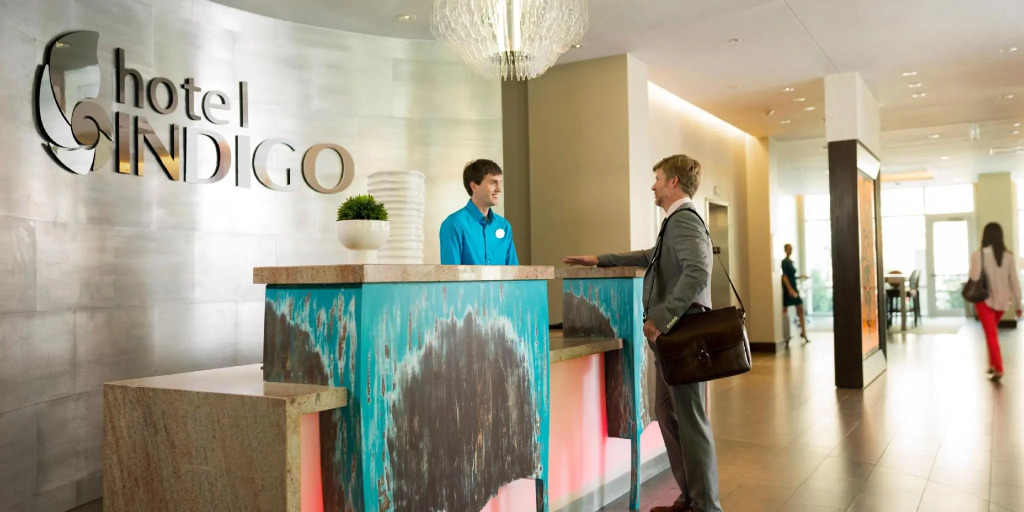 Hotel Indigo Tulsa DWTN - Entertainment Area by IHG