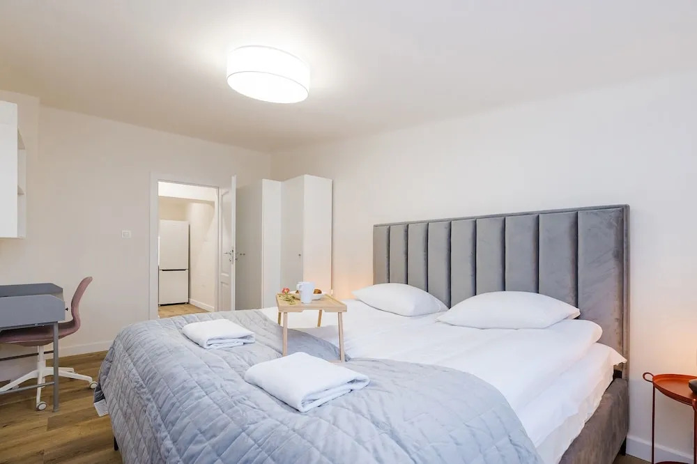 ShortStayPoland Zelazna B146