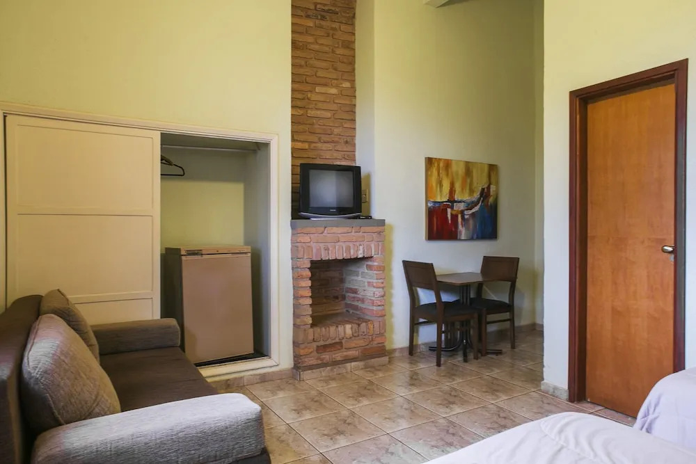 Itaygua Hotel